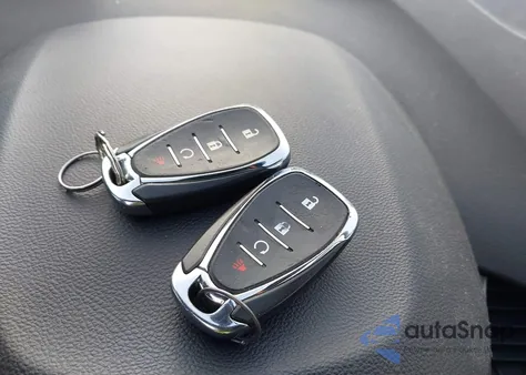 2017 Chevrolet Trax Lt z USA, uszkodzony, nr VIN 3GNCJPSB1HL257322